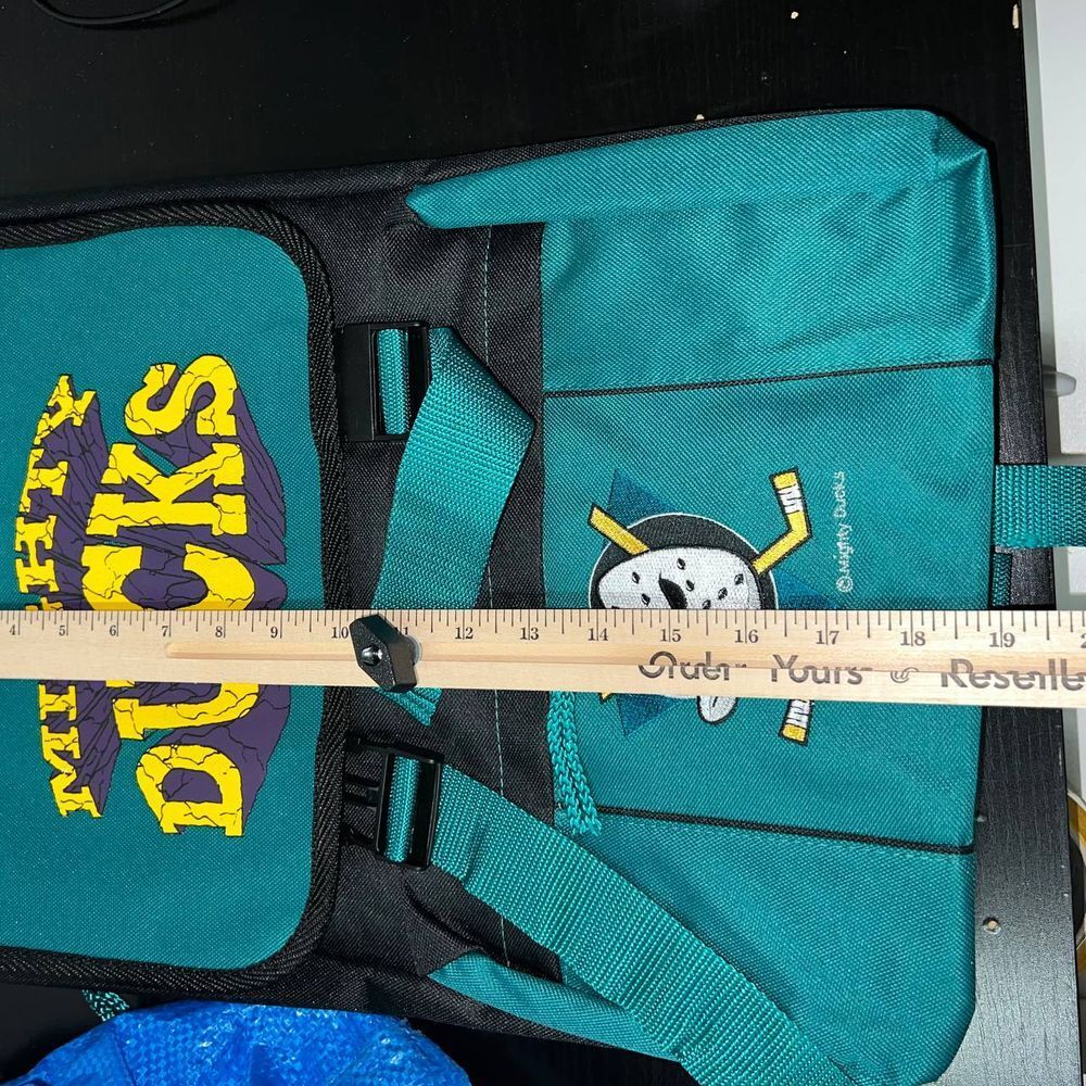 Vintage Mighty Ducks Retreat Backpack Bag Green NHL Nasco Little America - Picture 8 of 8